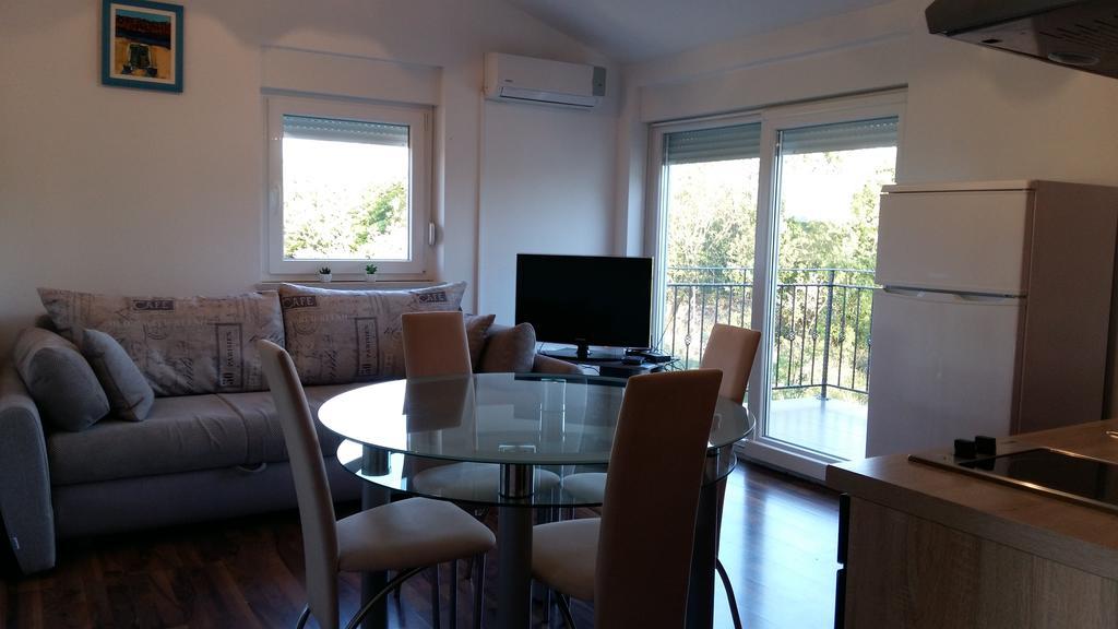 Apartment Adriatic Умаг Екстер'єр фото