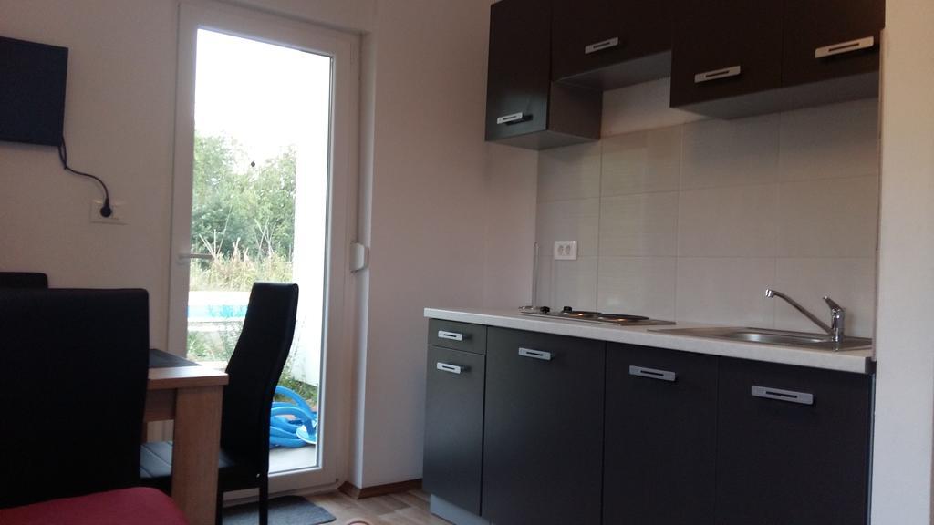 Apartment Adriatic Умаг Екстер'єр фото