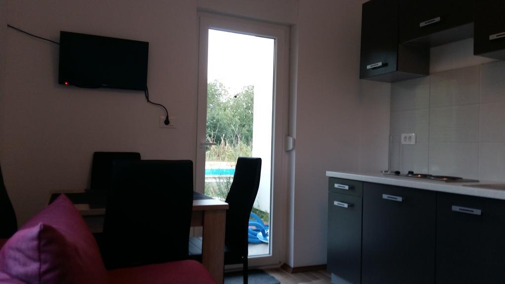 Apartment Adriatic Умаг Екстер'єр фото